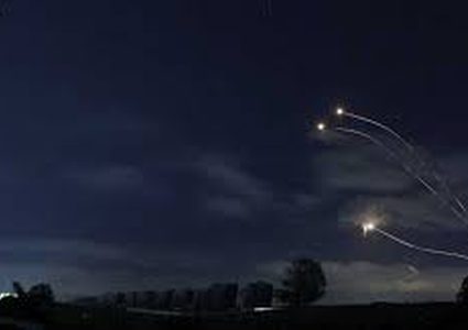 كابينيت الإسرائيلي يجتمع الليلة عقب إطلاق رشقات صاروخية من لبنان