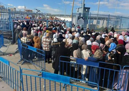 الاحتلال يعرقل وصول المصلين لصلاة الجمعة الثالثة في الأقصى