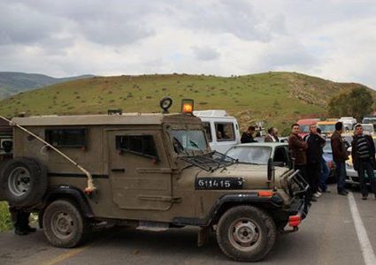 الاحتلال يغلق الاغوار واريحا ويقيم حواجز بعد مقتل مستوطنتين واصابة ثالثة