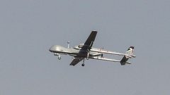 الاحتلال يزعم إسقاط طائرة مسيّرة شمال فلسطين