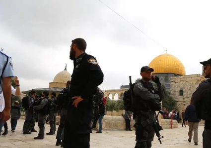 في اليوم الرابع للفصح مئات المستوطنين يستبيحون الأقصى