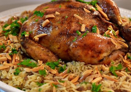 دجاج محشي ومحمر بنكهات عربية