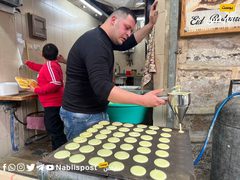 من الأجواء الرمضانية في مدينة نابلس
