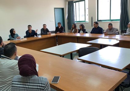 كلية الهندسة ومركز التدريب العملي يعززان الشراكة والتعاون مع شركة عسل تكنولوجي