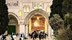 الأجواء الماطرة في المسجد الأقصى.