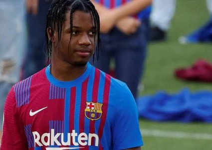 برشلونة يفتح الباب لرحيل فاتي.. ويغلقه في وجه هذا الثلاثي