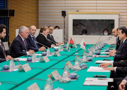 العاهل الأردني يدعو لوقف جميع الإجراءات أحادية الجانب التي تنتهك الوضع التاريخي