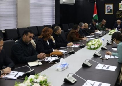 وزير الداخلية يترأس اجتماع المجلس الأعلى للدفاع المدني