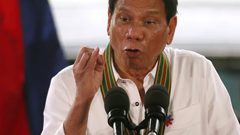 من واشنطن.. رئيس المركزي الفلبيني يدعو إلى تأسيس عالم متعدد العملات