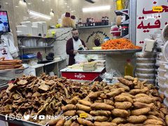 أسواق البلدة القديمة في نابلس في ظل الأجواء الباردة