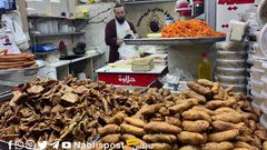 أسواق البلدة القديمة في نابلس في ظل الأجواء الباردة