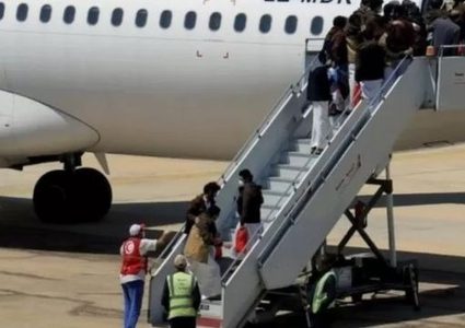 انطلاق عملية لتبادل الأسرى بين الحكومة اليمنية والحوثيين