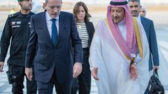 6 وزراء خارجية عرب يصلون جدة لعقد اجتماع تشاوري