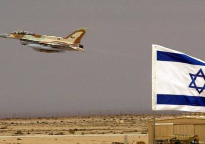 إسرائيل: اغلاق المجال الجوي على حدود لبنان وسوريا وغزة