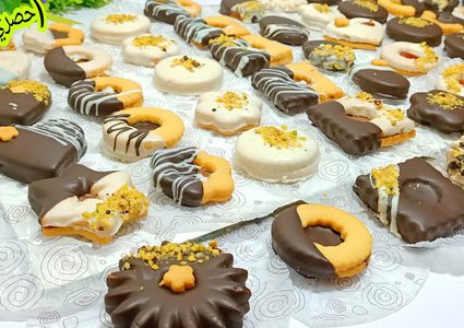 بسكويت العيد الفاخر بعجينة العشر دقائق