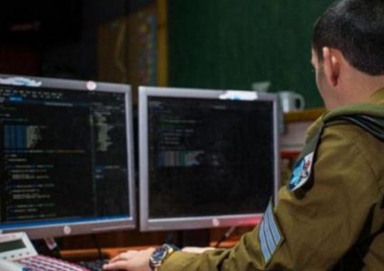 الشاباك يزعم اعتقال مواطنين من الضفة خططا لتنفيذ عمليات