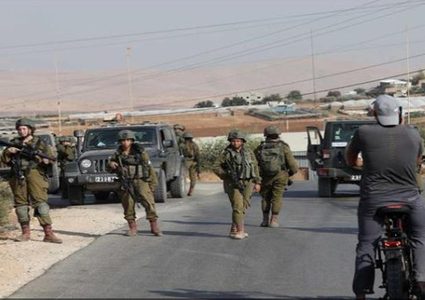 لليوم الـ11: الاحتلال يواصل تشديد إجراءاته على حاجز الحمرا في الأغوار