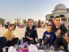 أجواء الإفطار في المسجد الأقصى