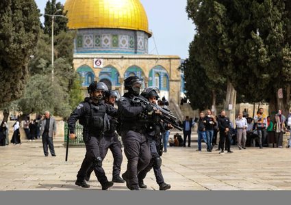 حماس: الاحتلال يُصر على تصعيد حربه الدينية بحق المقدسات