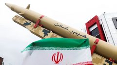 قائد عسكري ايراني: سنعاقب كل دولة تمنح قاعدة عسكرية لإسرائيل