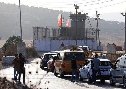 الاحتلال يشدد من إجراءاته في محيط نابلس