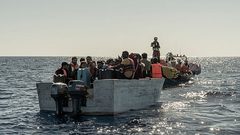 أكثر من عشرين مفقودا في حادثي غرق قبالة سواحل ايطاليا