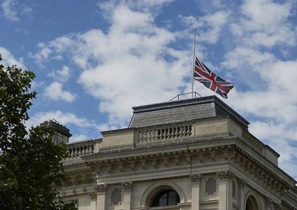 بريطانيا تعلن بدء إجلاء رعاياها من السودان اليوم