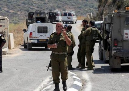 سلطات الاحتلال تواصل حصار أريحا من عدة جهات