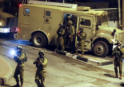 الاحتلال يعتقل شابا من  البلدة القديمة في القدس