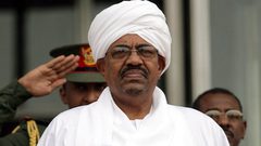 الجيش السوداني: البشير ما زال محتجزاً في المستشفى تحت حراسة الشرطة