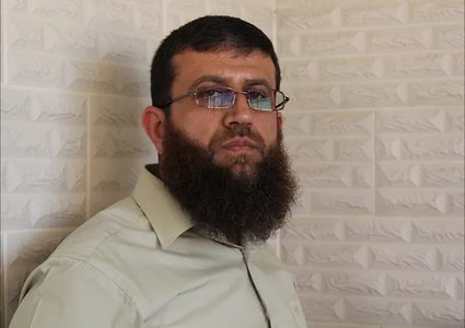 الأسير خضر عدنان يواصل إضرابه عن الطعام في سجون الاحتلال