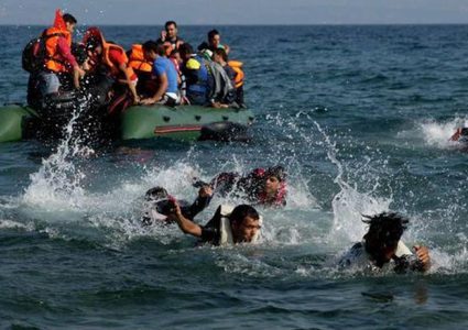 تونس تعلن انتشال جثث 210 مهاجرين قبالة سواحلها في 10 أيام