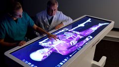 "الأناتوماج": جهاز التشريح الافتراضي المتطور في كلية الطب وعلوم الصحة