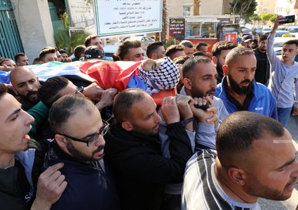 جماهير بيت لحم تشيّع جثمان الشهيد الطفل مصطفى صباح