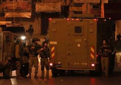 قوات الاحتلال تقتحم مخيم نور شمس واندلاع اشتباكات