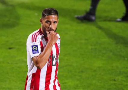 نادي أجاكسيو يفتح إجراء تأديبيا ضد الجزائري بلايلي