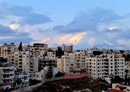 الطقس: أجواء غائمة ويطرأ ارتفاع على درجات الحرارة