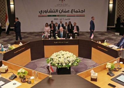 وزراء خارجية عرب يناقشون في الأردن سبل إعادة العلاقات مع سوريا