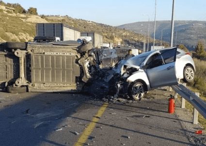 مصرع مواطن وإصابة 9 آخرين بحادث سير شرق قلقيلية