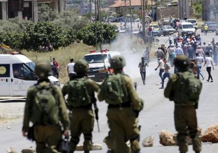 إصابات واشتباكات في اقتحام الاحتلال مدينة نابلس ومحاصرة منزل