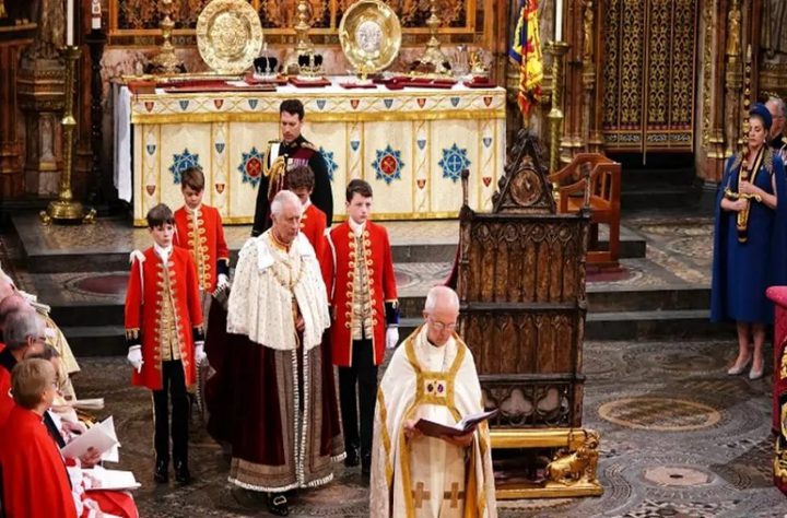 تتويج تشارلز الثالث ملكا على عرش بريطانيا