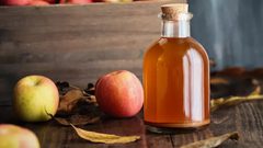 دراسة: خل التفاح يحسن عملية التمثيل الغذائي وخسارة الوزن الزائد