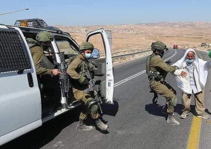 الاحتلال يقمع فعالية ضد الاستيطان جنوب الخليل