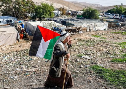 المحكمة العليا لدولة الاحتلال ترد التماسا بشأن إخلاء الخان الأحمر