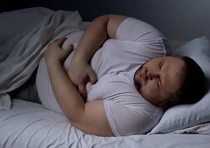 كيف تتخلص من الكرش أثناء النوم؟