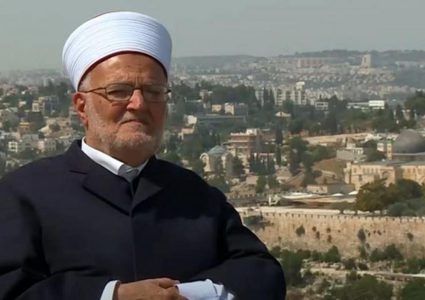 مخابرات الاحتلال تُفرج عن الشَّيخ عِكرمة صَبري بشروط