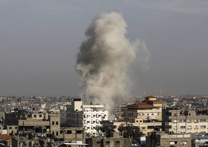 شهيدان في استهداف الاحتلال لسيارة في خانيونس