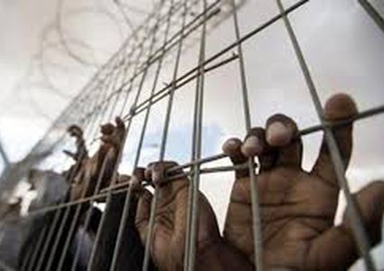 الأسير طيون عبد الهادي طيون يدخل عامه الـ15 في الأسر