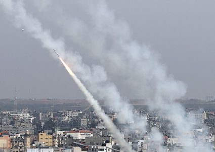 الاحتلال يقصف رفح وصواريخ المقاومة تتجدد باتجاه المستوطنات