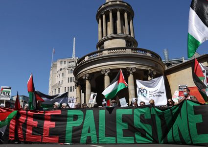 تظاهرتان في لندن وباريس تنديدا بالعدوان الإسرائيلي على شعبنا